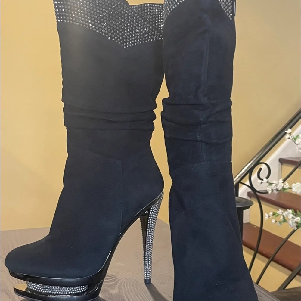 Women’s shoes